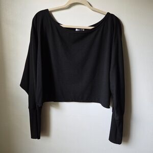 EUC POESTSKY BLACK BOATNECK LONGSLEEVES SEMI CROPPED TOP SIZE M